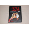 Peter James Täydellisyyden hinta